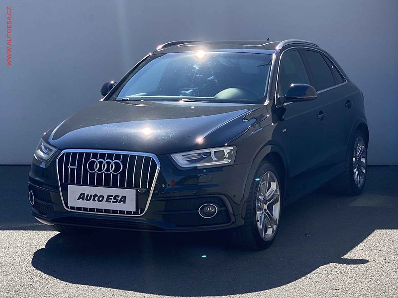 Audi Q3 (2013) 2.0 TDi quattro, S-line, AT - fotka 3 z 19