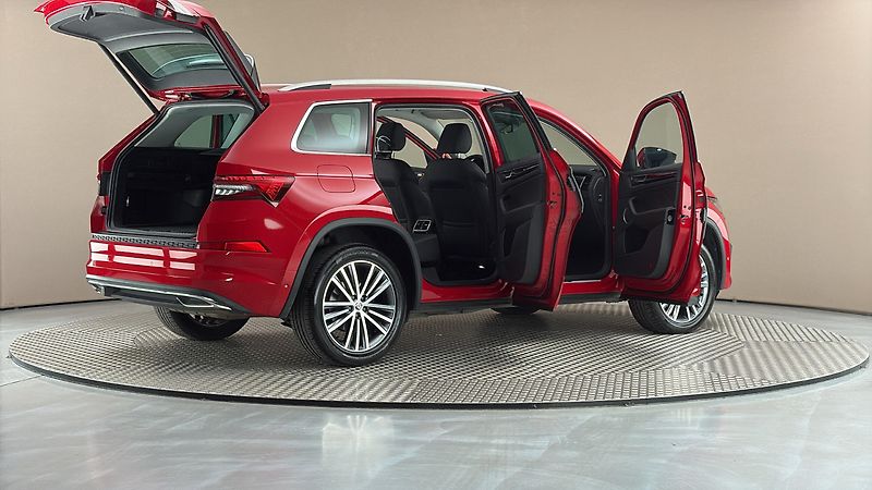 Škoda Kodiaq 2.0 TSI DSG 4x4 L&K - fotka 6 z 34