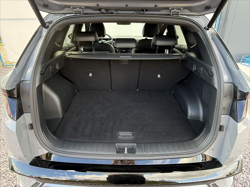 Hyundai Tucson 1,6 T-GDI 110kW Go N-Line - fotka 19 z 23