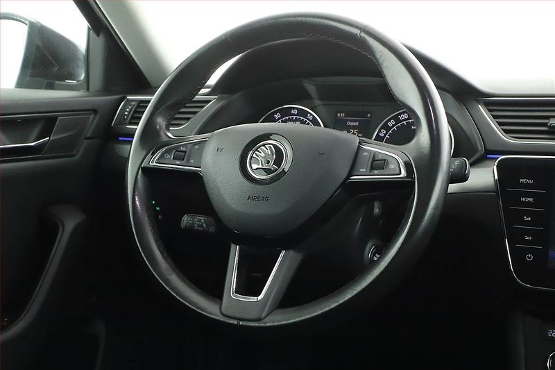 Škoda Superb (2018) 1.5 TSI, Automat, Kůže, Navi - fotka 8 z 20