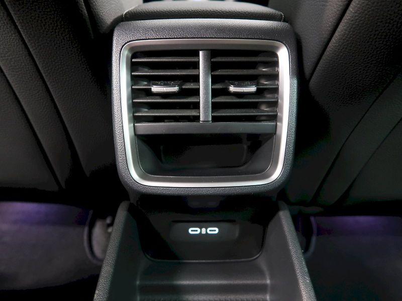 Škoda Octavia (2025) EXCLUSIVE 2.0TDI 110KW DSG MAT - fotka 37 z 41