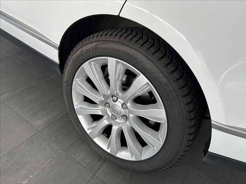 Land Rover Range Rover 3,0   AUTOBIOGRAPHI,DPH,ČR,2.M - fotka 36 z 37