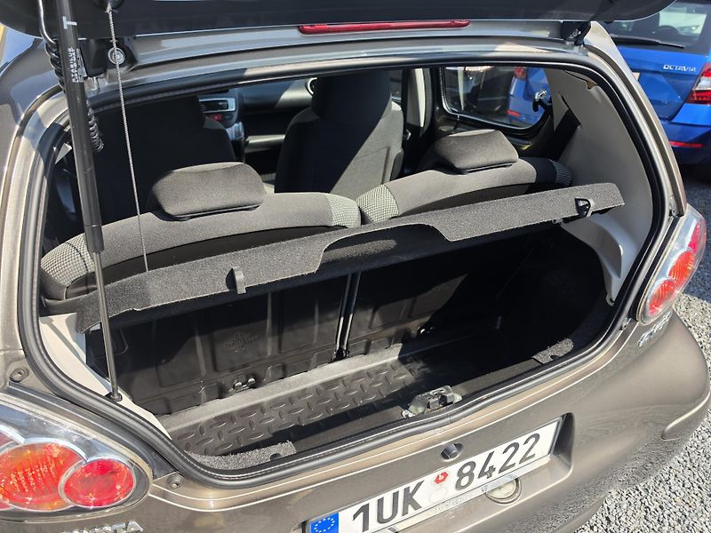 Toyota Aygo 1.0 i Navigace  Vyhřev sedadel - fotka 5 z 15