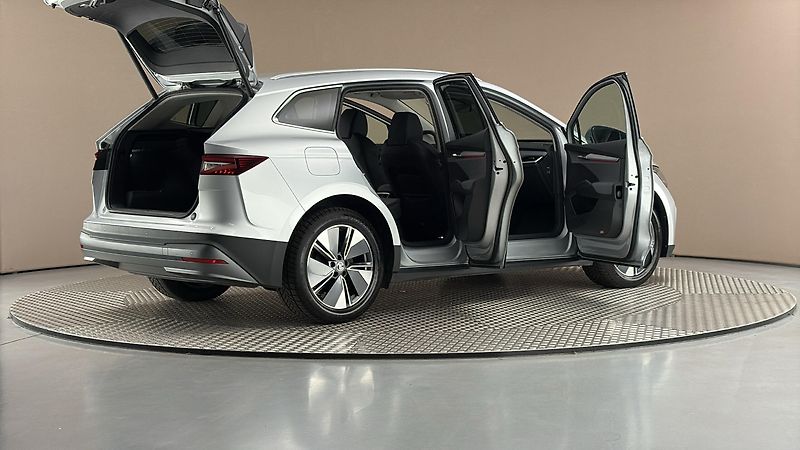 Škoda Enyaq 82 kWh AUT 80x Clever - fotka 6 z 32