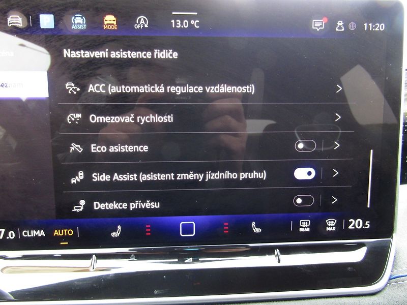 Volkswagen Passat Variant (2024) 2.0 TDI 110kW DSG ACC - fotka 43 z 47