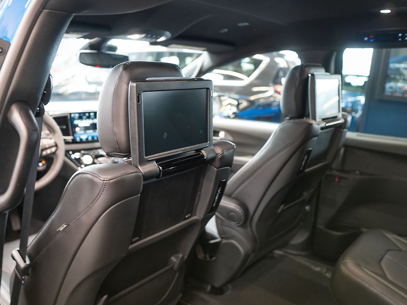 Chrysler Pacifica (2026) 3.6 Select AWD, 360 Cam 2x LCD - fotka 33 z 37