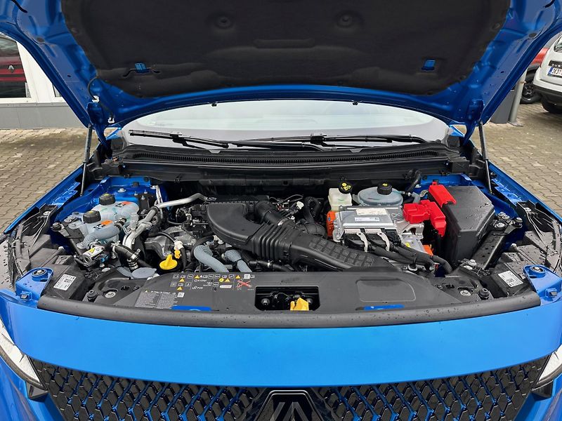 Renault Rafale (2026) esprit Alpine E-Tech full hybr - fotka 34 z 36