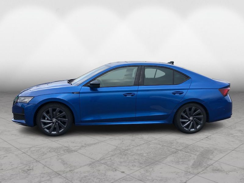 Škoda Octavia 1.5 TSi SPORTLINE - fotka 3 z 30