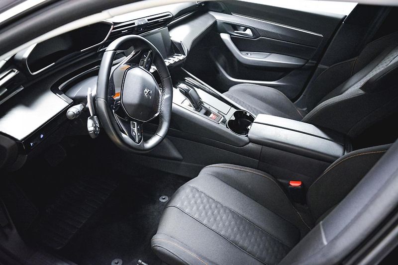 Peugeot 508 (2020) SW 1.5 BlueHDi 96 kW Active S& - fotka 24 z 29