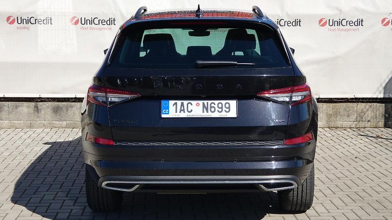 Škoda Kodiaq 2,0 TDI DSG 4x4 Sportline Excl - fotka 4 z 25