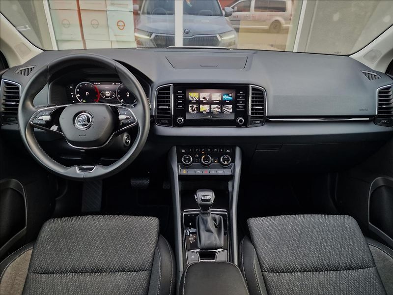 Škoda Karoq 2.0TDI DSG Style,ČR,1.Majitel - fotka 24 z 50
