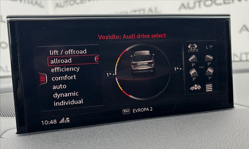 Audi Q7 3,0 TDi,QUATTRO,S-LINE,NEHAVAR - fotka 24 z 41