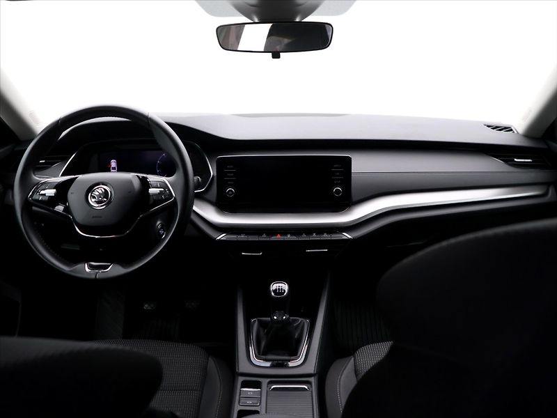 Škoda Octavia 1,0 TSI 81kW Ambition CZ DPH - fotka 25 z 32