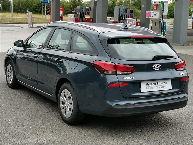 Hyundai i30 1,0 T-GDI Start Plus - fotka 5 z 17