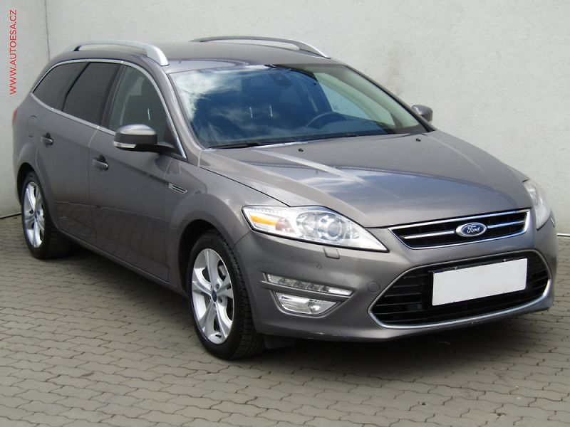 Ford Mondeo (2012) 2.0 TDCi - fotka 1 z 3