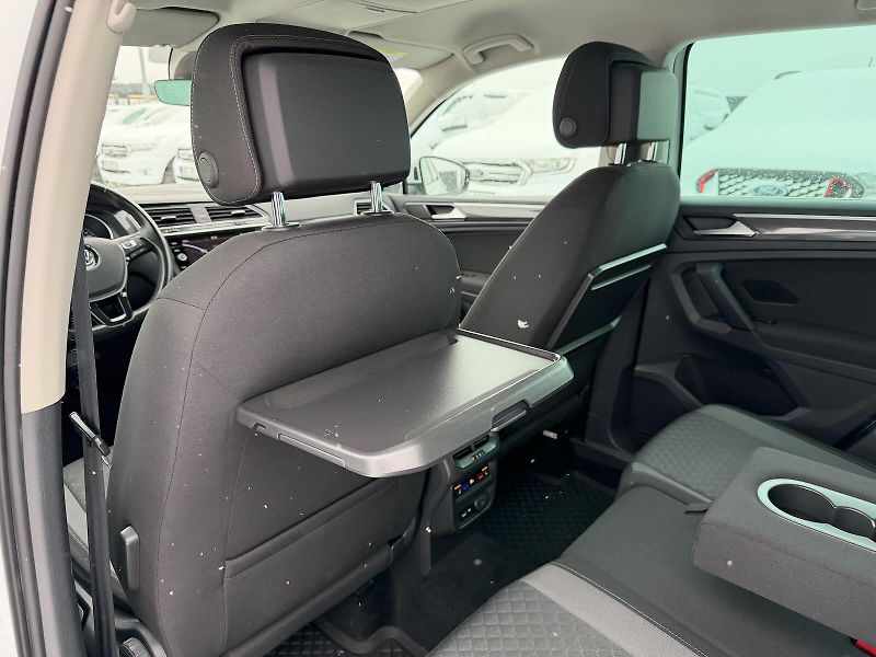 Volkswagen Tiguan (2018) 1.4TSI 110kW 4x4 TAŽNÝ ASIST - fotka 17 z 22