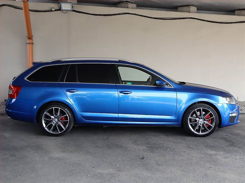 Škoda Octavia (2013) 2.0 TDI, Serv.kniha, Bi-Xenony - fotka 6 z 16
