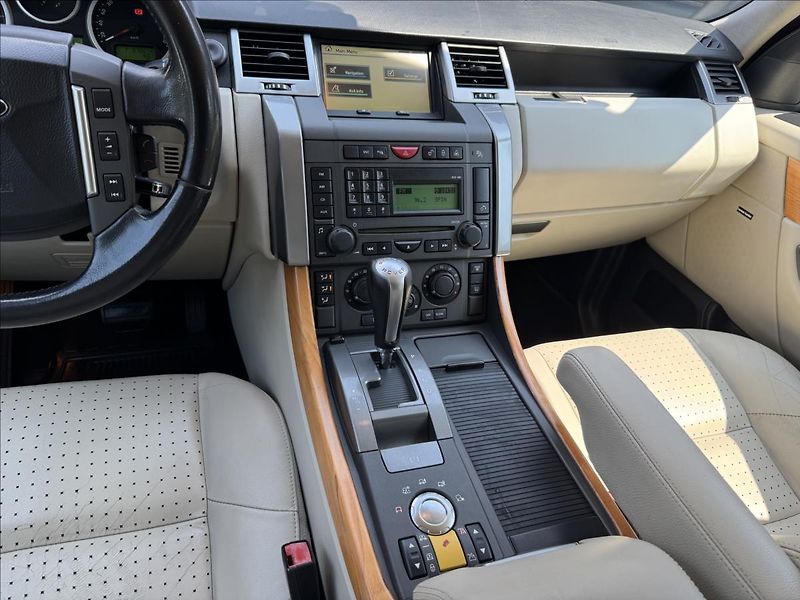 Land Rover Range Rover Sport 4,2 V8 Supercharged AT DPH - fotka 18 z 27