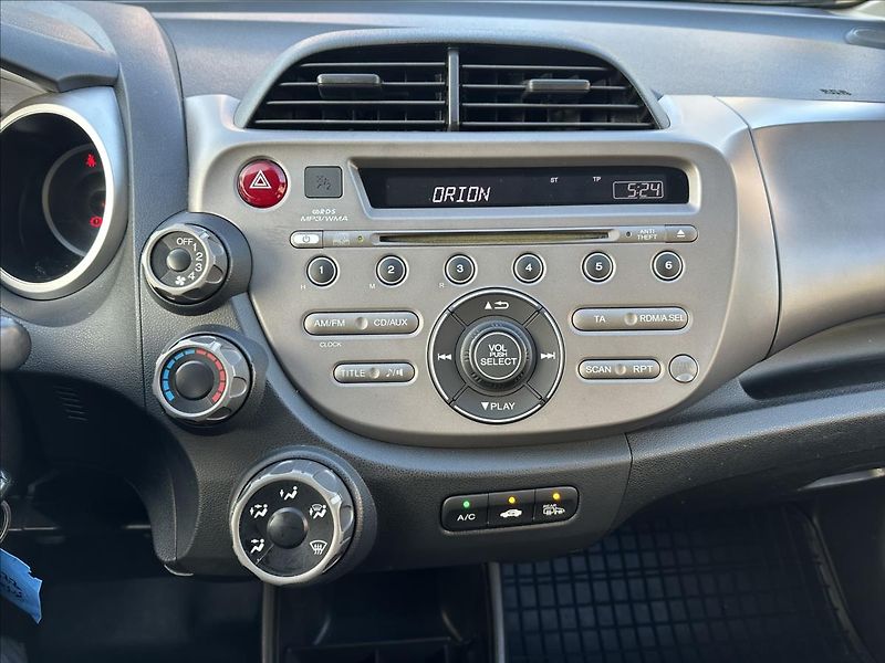 Honda Jazz 1,2 - fotka 16 z 20
