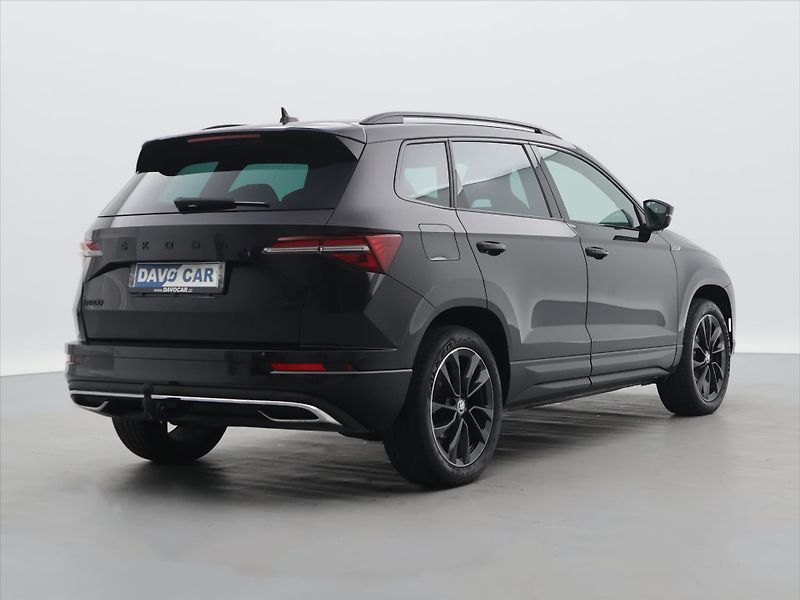 Škoda Karoq 2,0 TDI DSG 4x4 Sportline DPH - fotka 7 z 32
