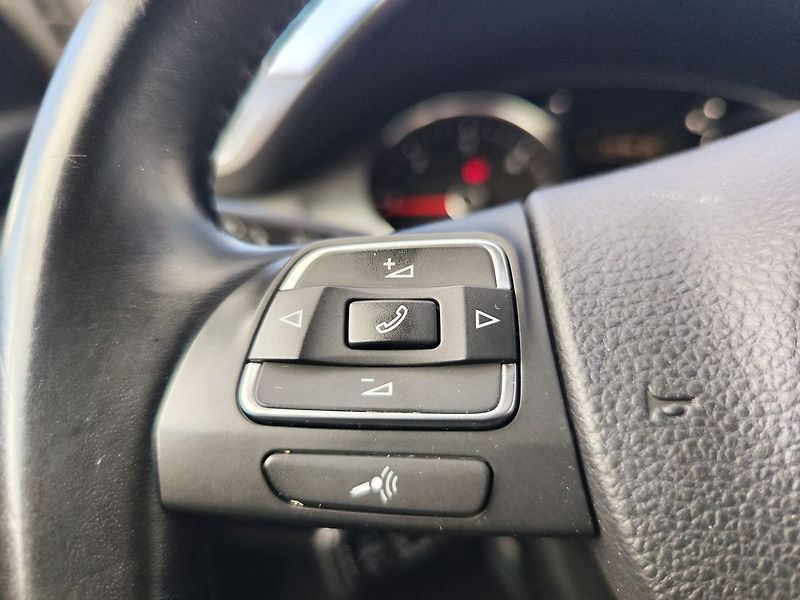 Volkswagen CC 2.0 TDI/130kW Sportline 4x4 AT - fotka 22 z 30