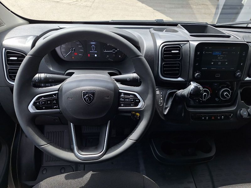 Peugeot Boxer (2026) FG 4350 L4H3 BHDi 180k EAT8 - fotka 15 z 31