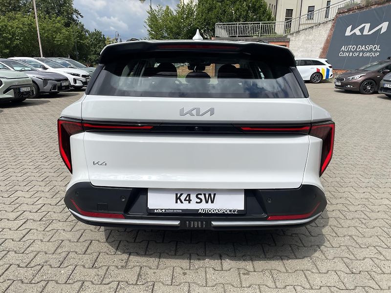 Kia K4 Sportswagon (2026) 1.6T-GDi 7DCT SPIN 110Kw - fotka 4 z 24