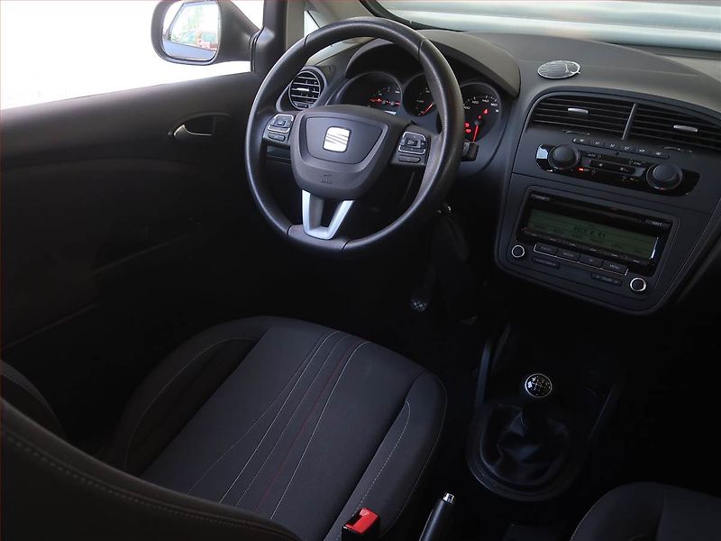 Seat Altea (2013) 1.6 TDI, po STK - fotka 7 z 18