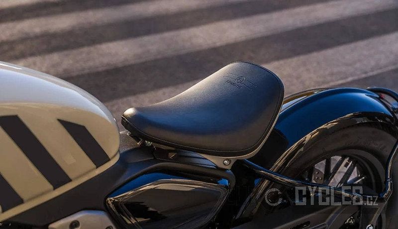 CFMOTO (2026) 450 CL-C Bobber - fotka 6 z 8
