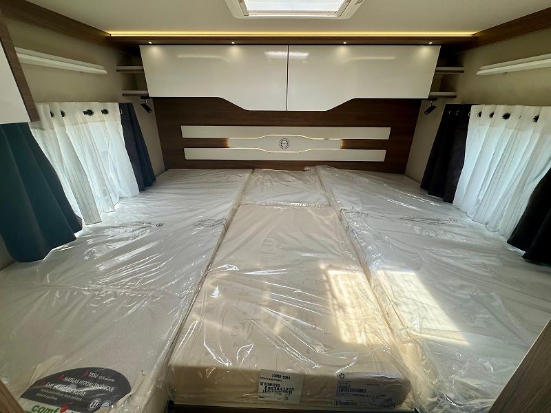 LeVoyageur (2025) 7.8GJL Eterna + BONUS - fotka 31 z 43