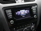 Škoda Octavia 2,0 TDI 135kW RS CR Aut.klima - náhled 17