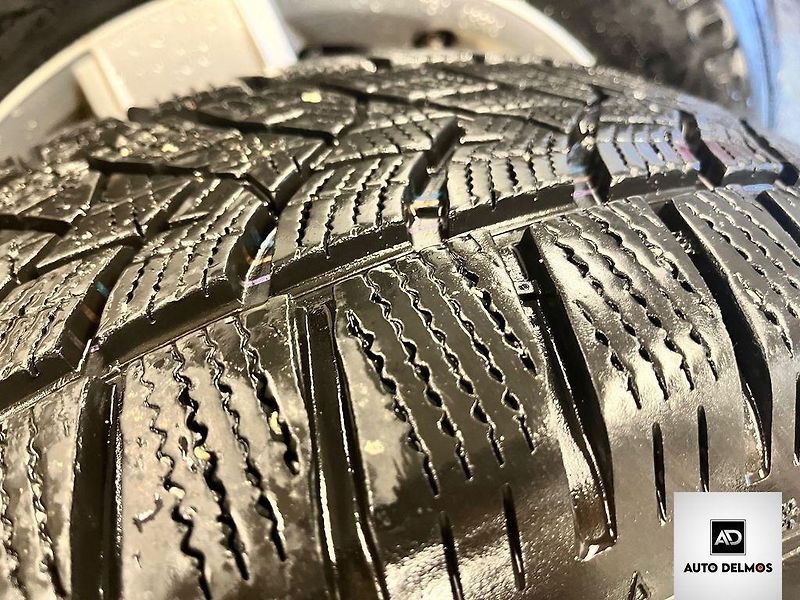 Volkswagen Tiguan 17 ORIG.ALU.VČ-ZIMNÍ235/65/17 - fotka 5 z 12