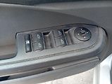 Ford C-MAX 1.6i Ghia, koupeno v ČR - náhled 10