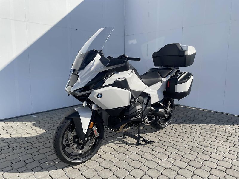 BMW (2026) R 1300 RT - fotka 7 z 15
