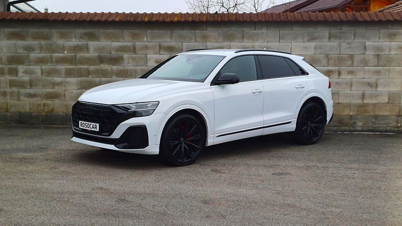 Audi Q8 S-LINE 210kW-WEBASTO-ČR-DPH- - fotografie inzerátu