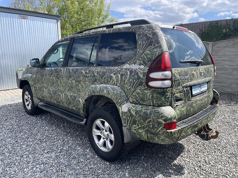 Toyota Land Cruiser 3.0TD 4x4 170PS AUT VÝBAVA !!! - fotka 16 z 180
