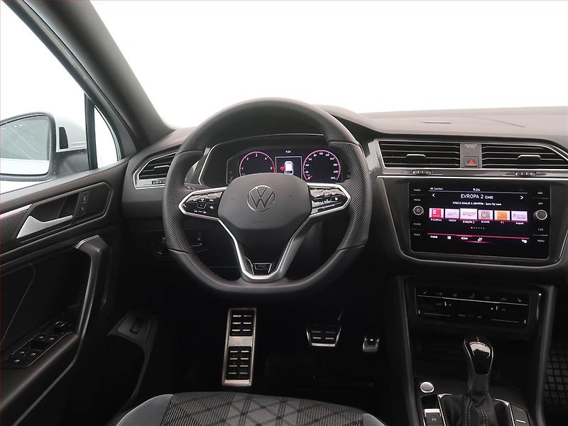 Volkswagen Tiguan Allspace (2021) R-Line 2.0 TDI - fotka 7 z 20