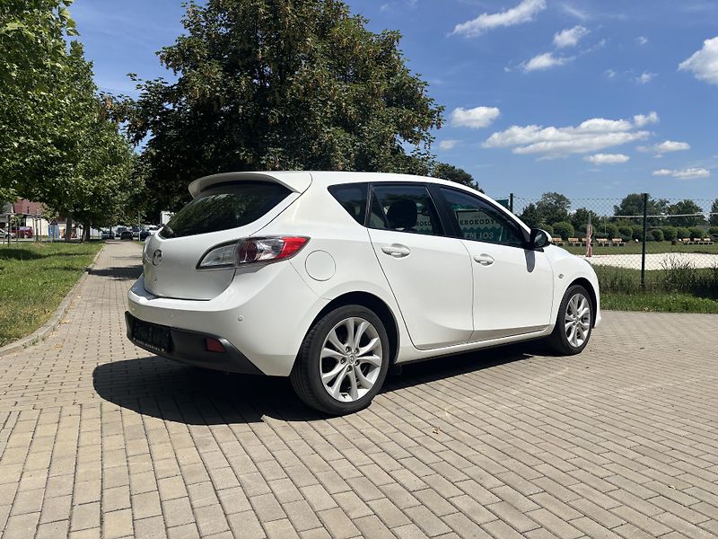 Mazda 3 1.6 Active Plus - fotka 10 z 30