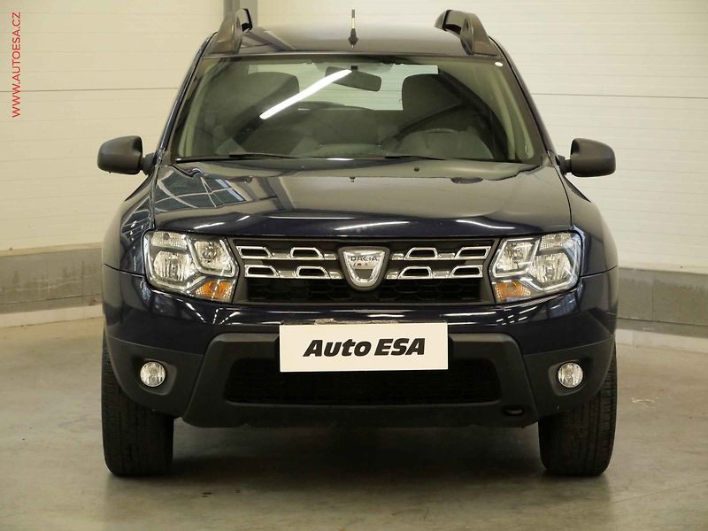 Dacia Duster (2017) 1.6 SCe 4x4, 1.maj,ČR, AC - fotka 2 z 20