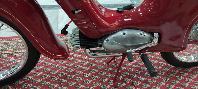 Jawa 555 (1955) - fotka 8 z 9
