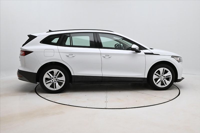 Škoda Enyaq iV 60 132kW SOH 88% Záruka až - fotka 4 z 31