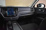 Volvo XC60 B4 AWD KESSY*MATRIX*VÝHŘEV* - náhled 9