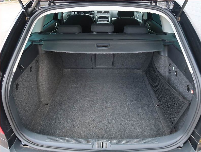 Škoda Octavia (2013) Scout 2.0 TDI, 4X4, Xenony - fotka 13 z 22