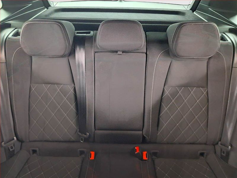 Škoda Karoq (2024) Sportline 2.0 TDI - fotka 10 z 25