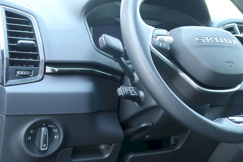 Škoda Karoq (2025) Top Selection 1.5 TSI 110 kW D - fotka 19 z 28