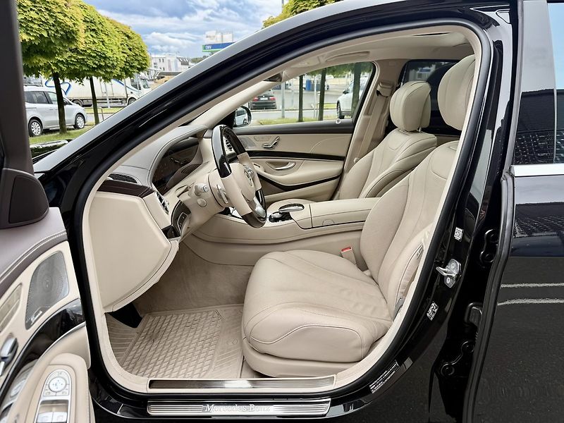 Mercedes-Benz Třídy S (2018) 560 4MATIC LONG - fotka 27 z 55