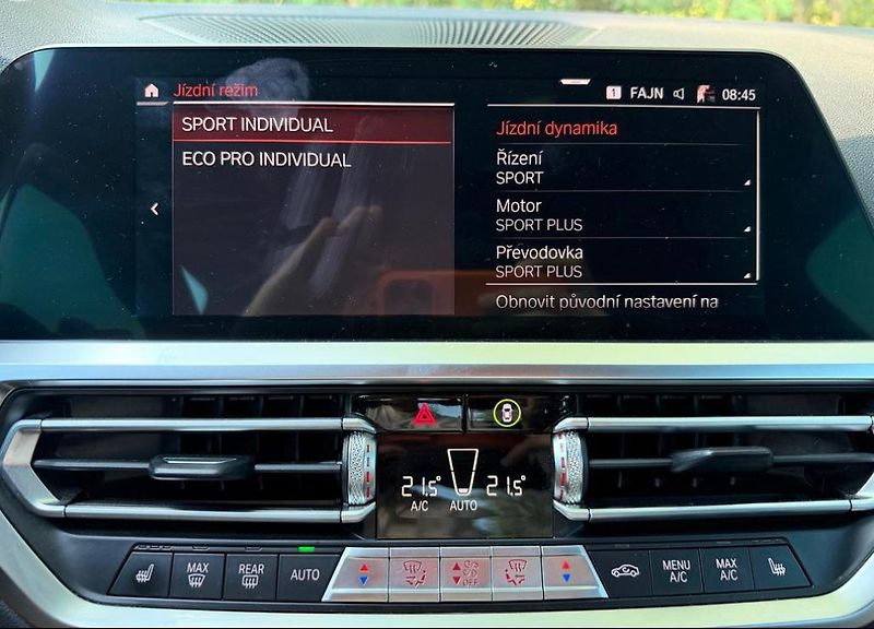 BMW Řada 4 (2021) M420d xDrive Coupe MPerformanc - fotka 15 z 23