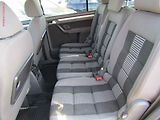 Volkswagen Touran (2008) 1.9 TDi, 1.maj, Xenon - náhled 10