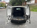 Renault Kangoo (2011) 1,6i 64 Kw TAŽNÉ, ČR!!! - náhled 12