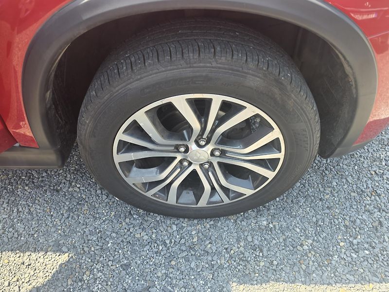 Mitsubishi ASX 1.6 i Kamera Kei - fotka 6 z 17